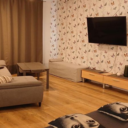 Elite Flats Two Bedroom Utena Eksteriør billede