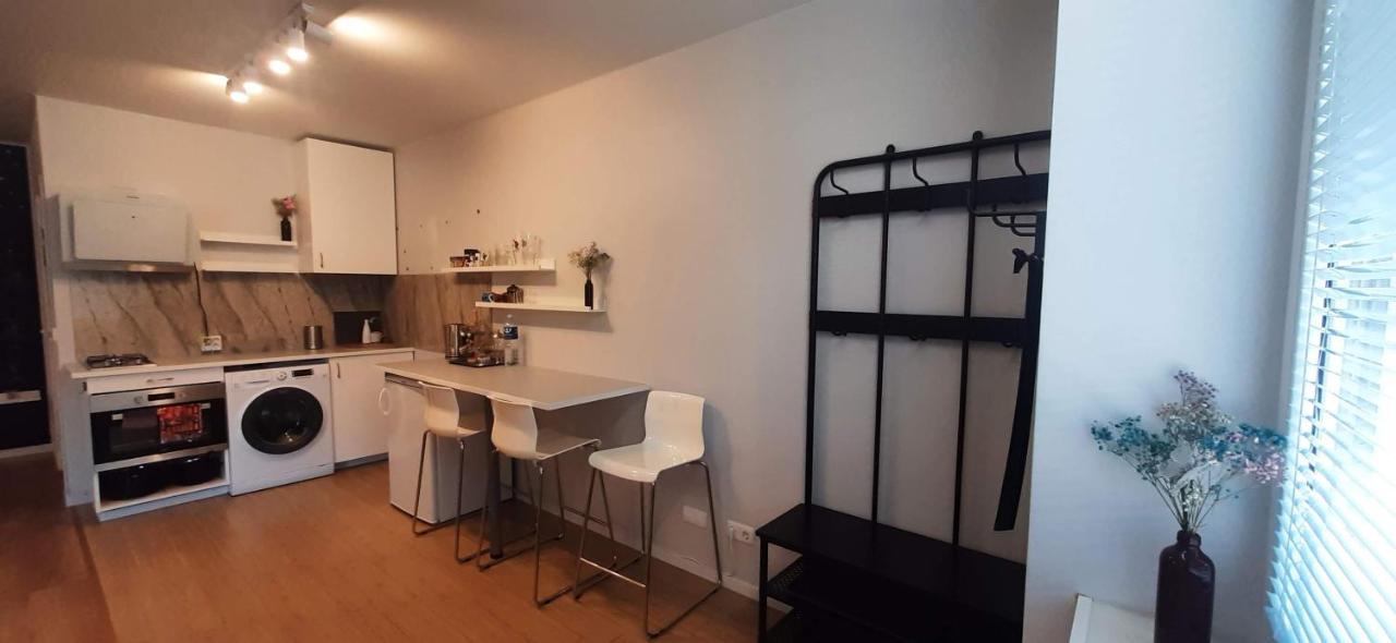 Elite Flats Two Bedroom Utena Eksteriør billede